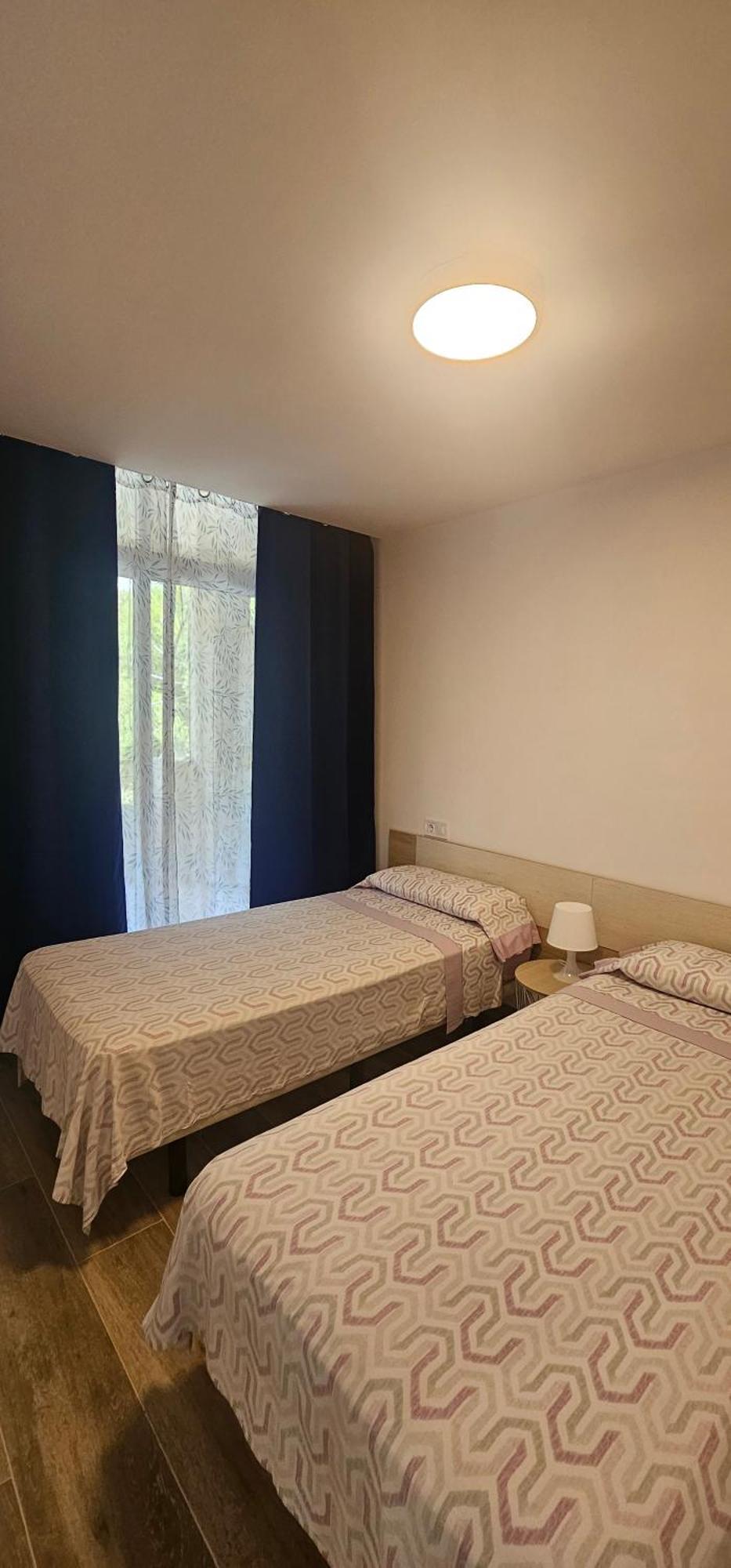 סאלו Apartamentos Cataluna92 מראה חיצוני תמונה